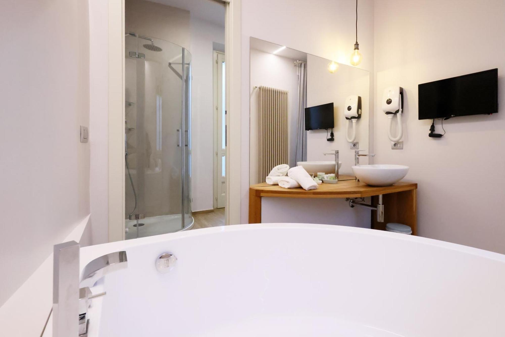 Palazzo Belli Bed & Breakfast Alba  Ngoại thất bức ảnh