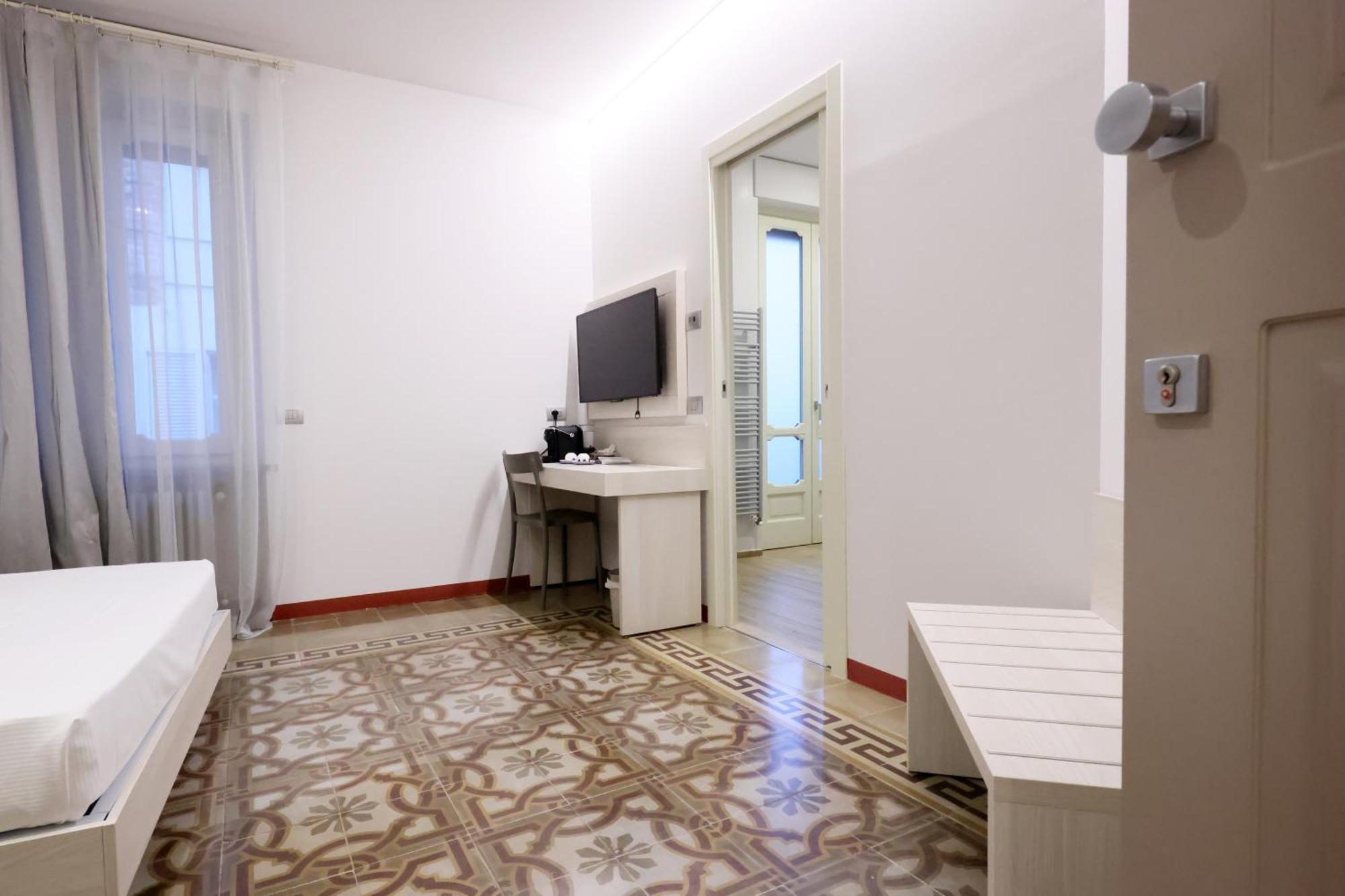 Palazzo Belli Bed & Breakfast Alba  Ngoại thất bức ảnh