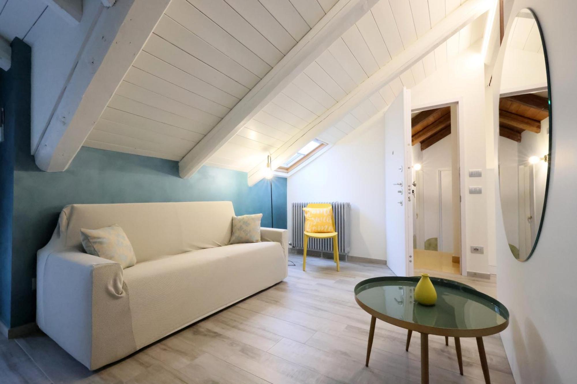 Palazzo Belli Bed & Breakfast Alba  Ngoại thất bức ảnh